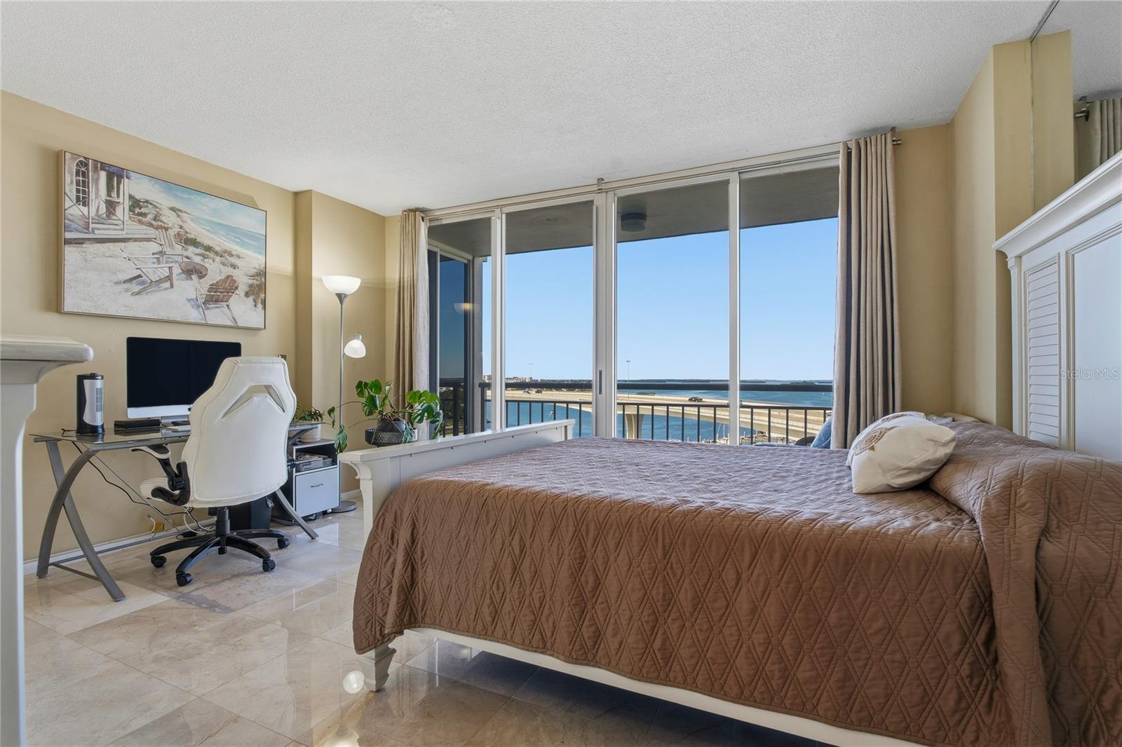 PIERCE 100 CONDO - Residential