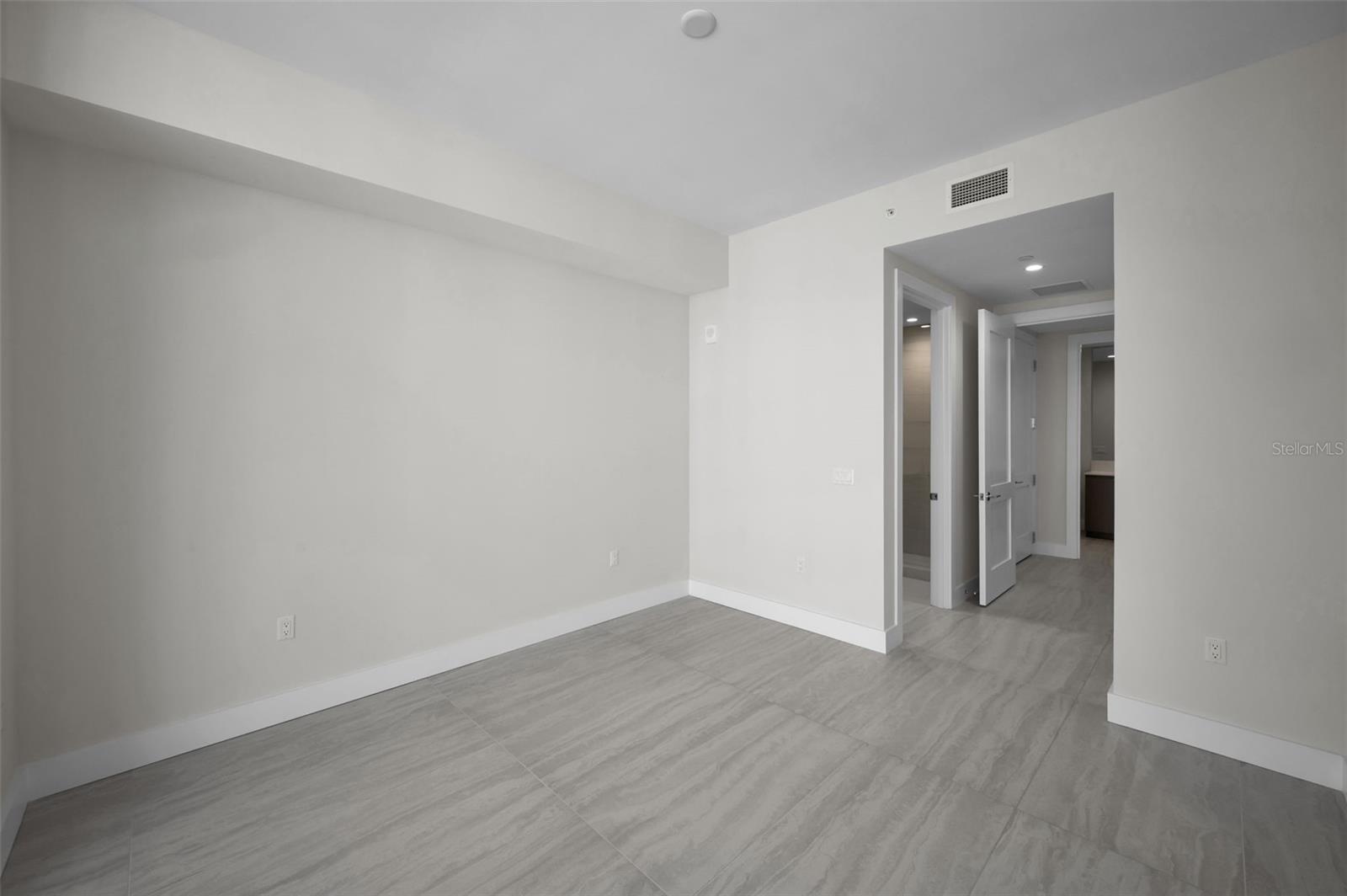 ART HOUSE CONDO - Residential