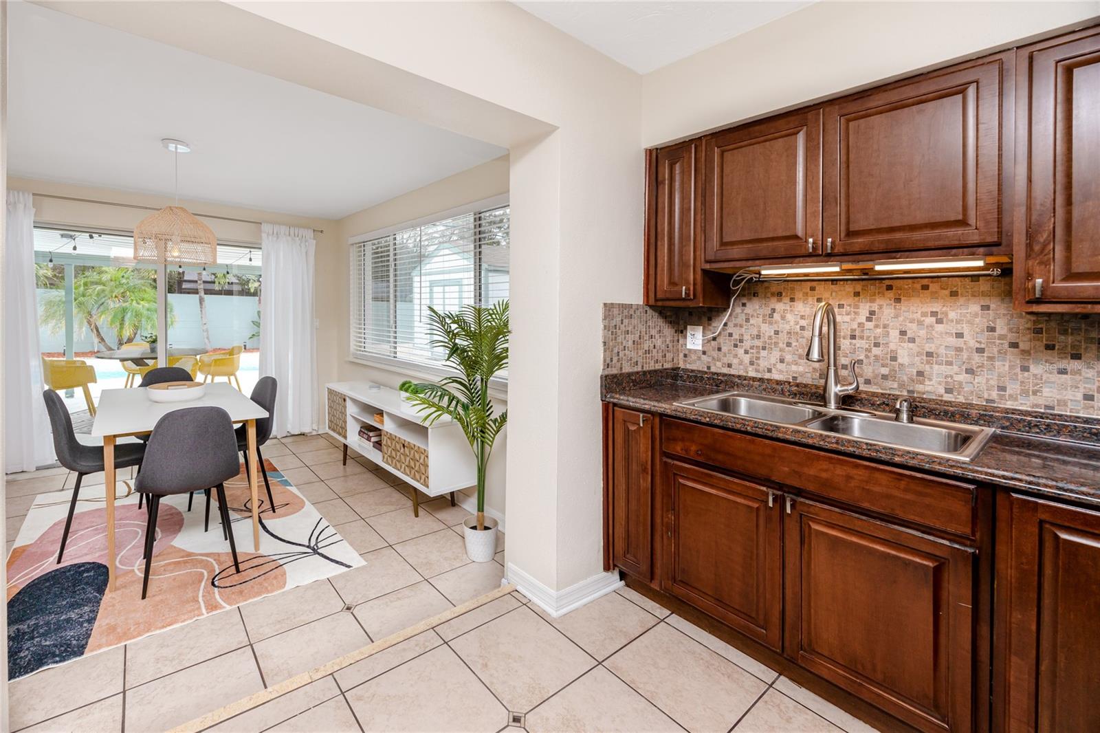 ORANGE BLOSSOM RIDGE - Residential Lease