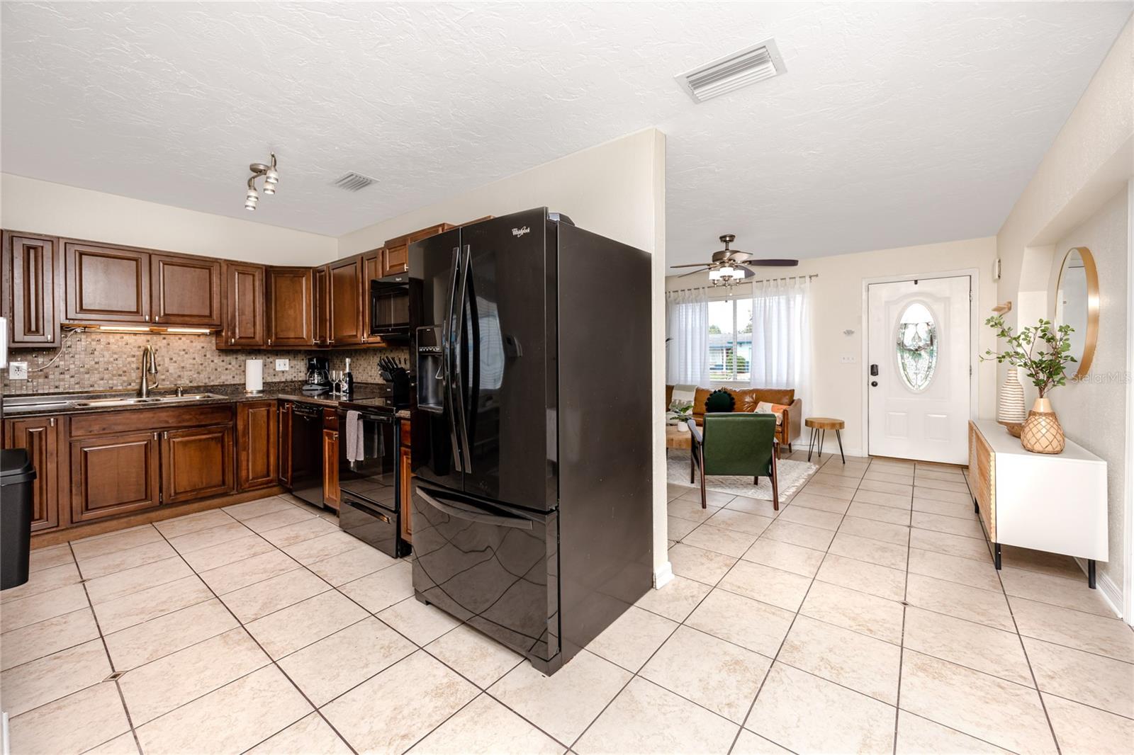 ORANGE BLOSSOM RIDGE - Residential Lease