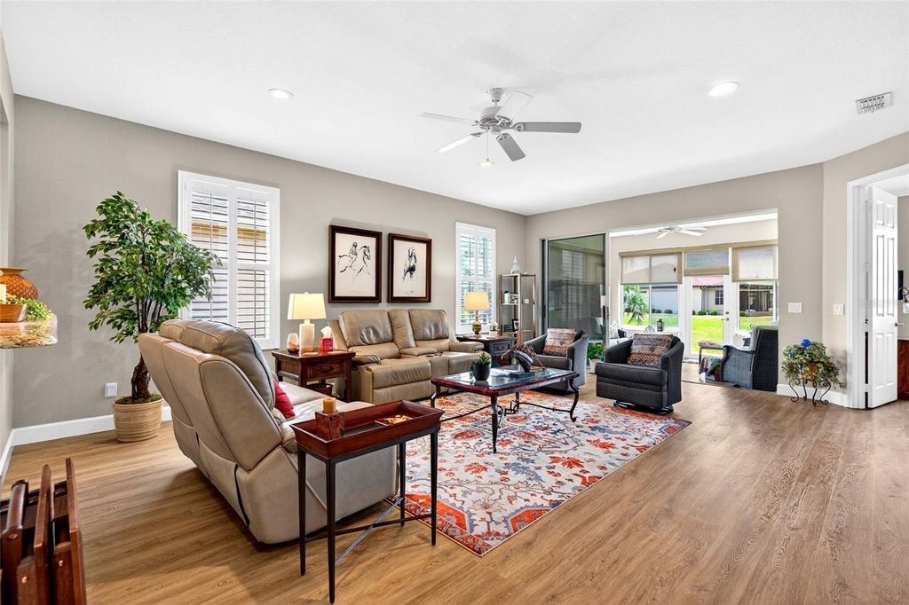 Photo of 10134 SW 75th Street Road, Ocala, FL 34481 (MLS # OM723359)