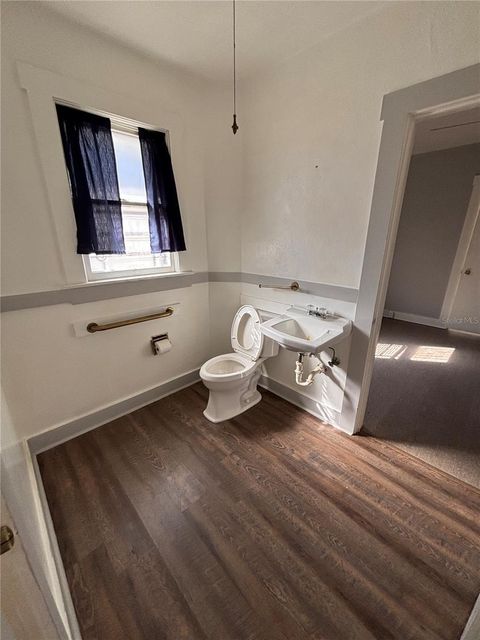 Tiny photo for 1024 NE 8th Avenue, Ocala, FL 34470 (MLS # OM712930)