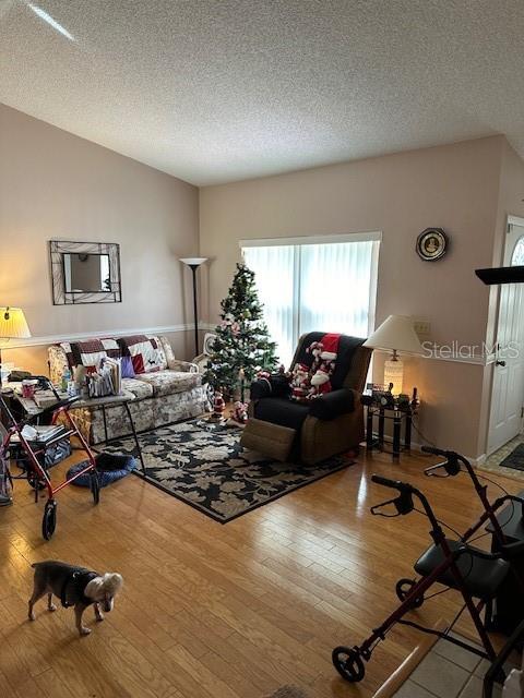 DOVE HOLLOW SUB - Residential