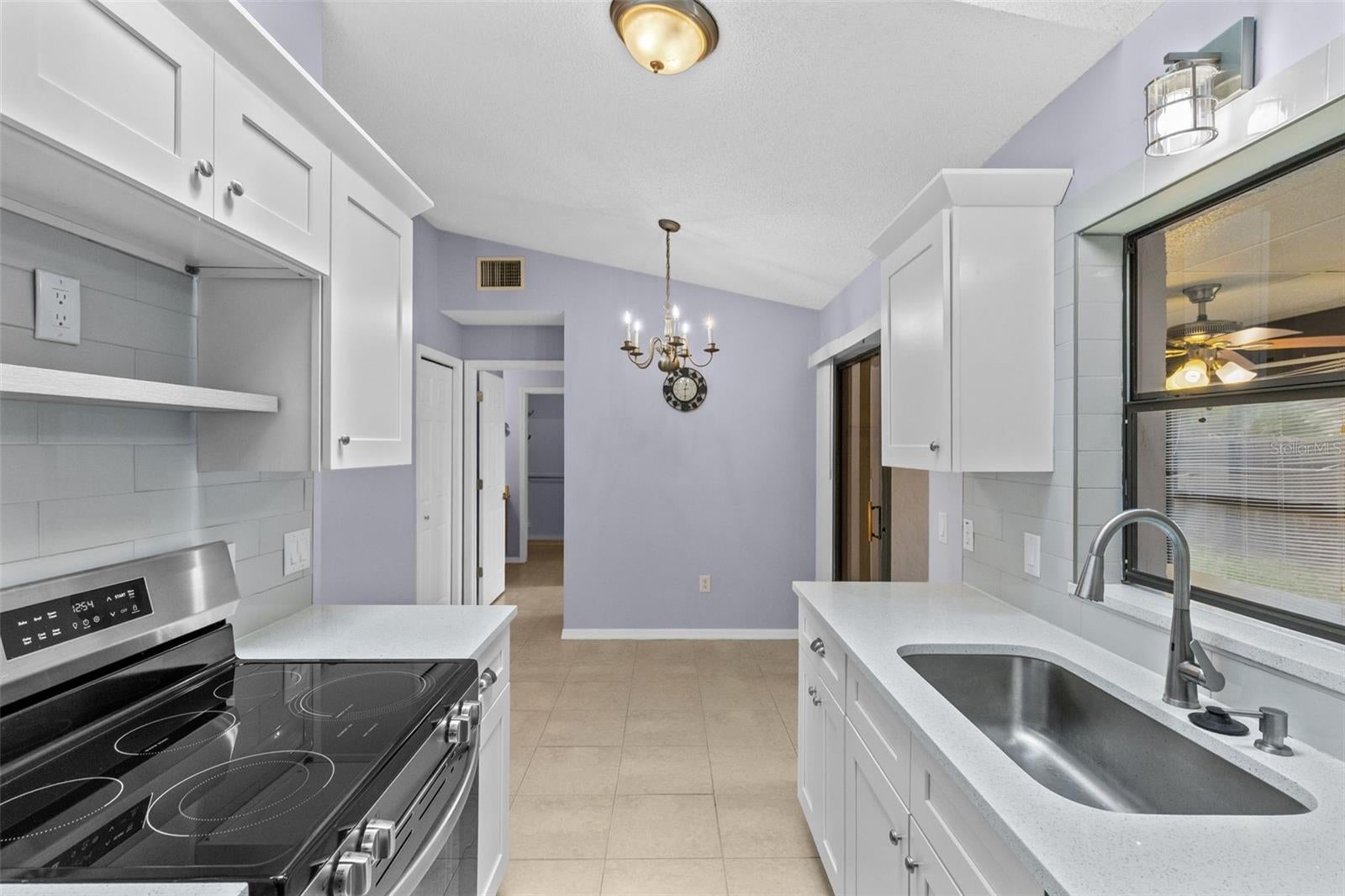 12422 CLUBHOUSE COURT
