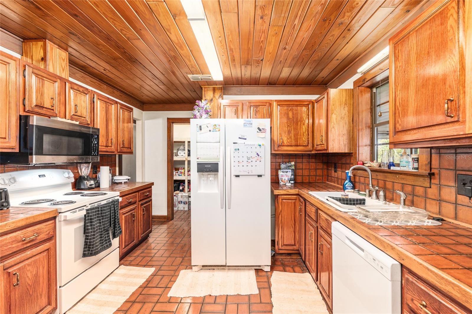 RED OAK FOREST - Residential