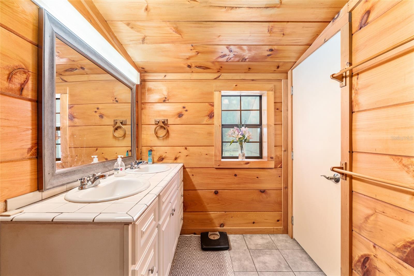 RED OAK FOREST - Residential