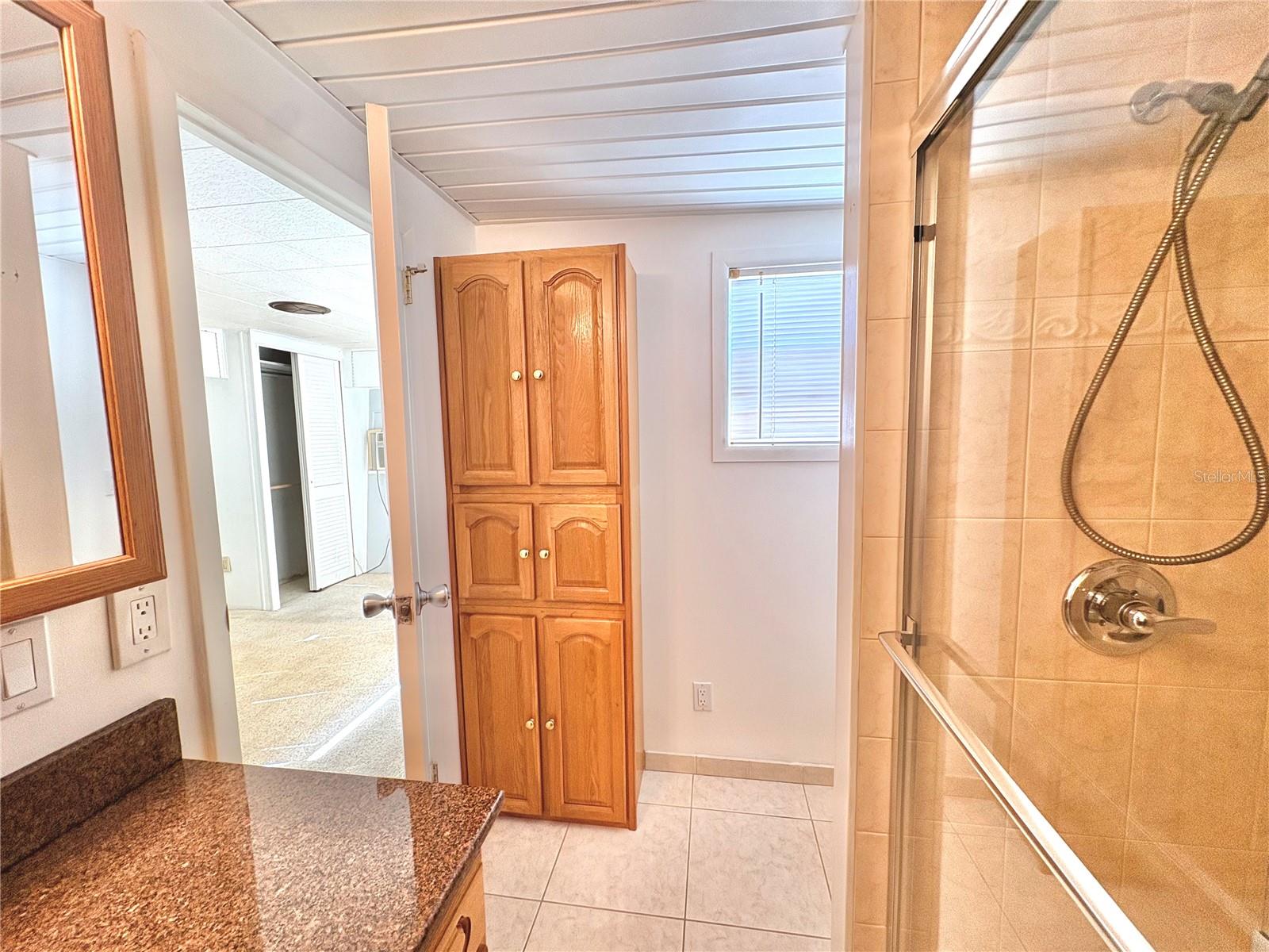 LAKE SEMINOLE ESTATES MOBILE HOME PARK - Residential