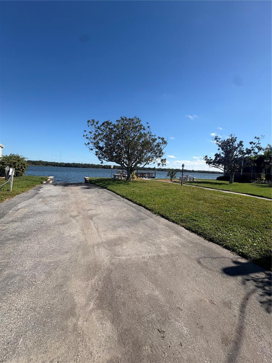LAKE SEMINOLE ESTATES MOBILE HOME PARK - Residential