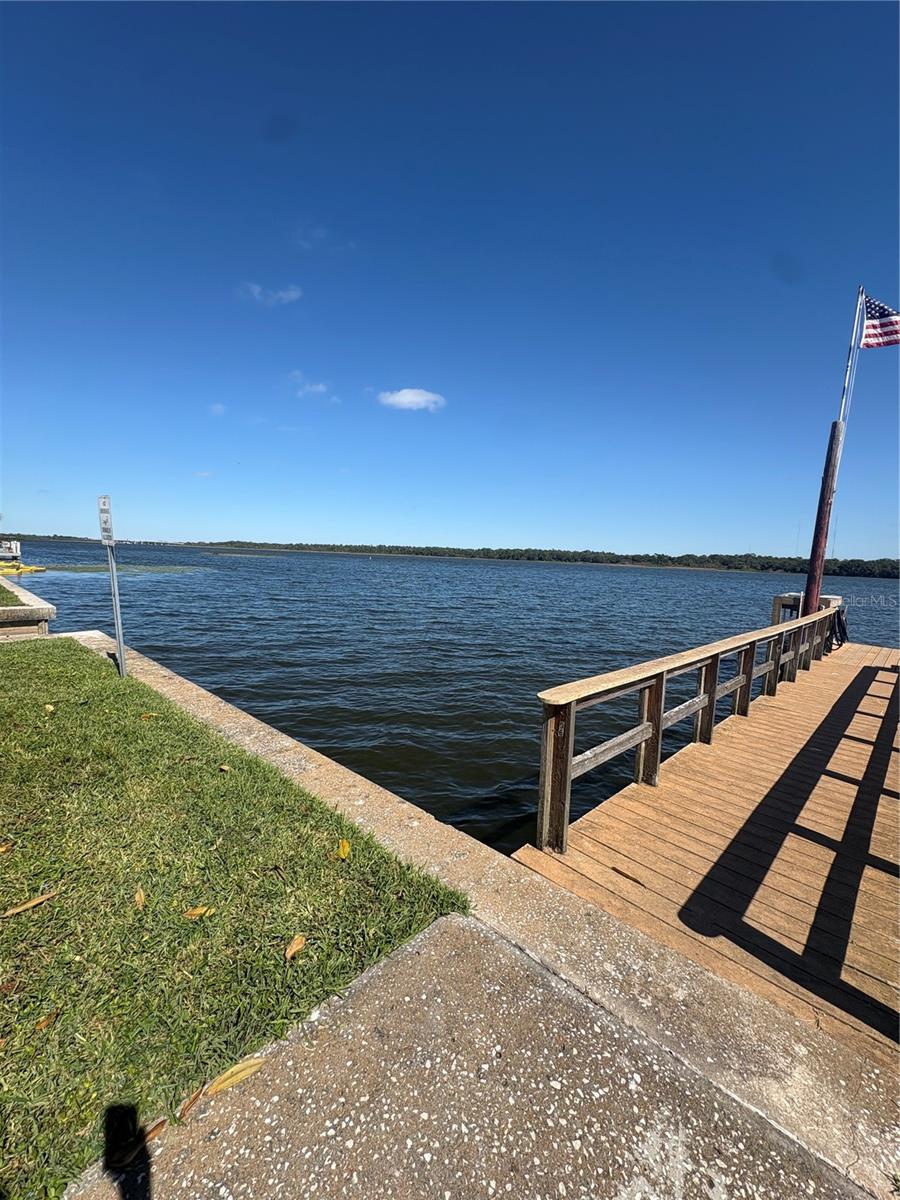 LAKE SEMINOLE ESTATES MOBILE HOME PARK - Residential