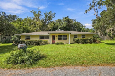 Photo of 1324 SE 33rd Terrace, Ocala, FL 34471 (MLS # G5119311)