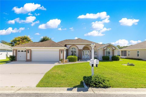 Photo of 1967 NW 50th Circle, Ocala, FL 34482 (MLS # OM711727)