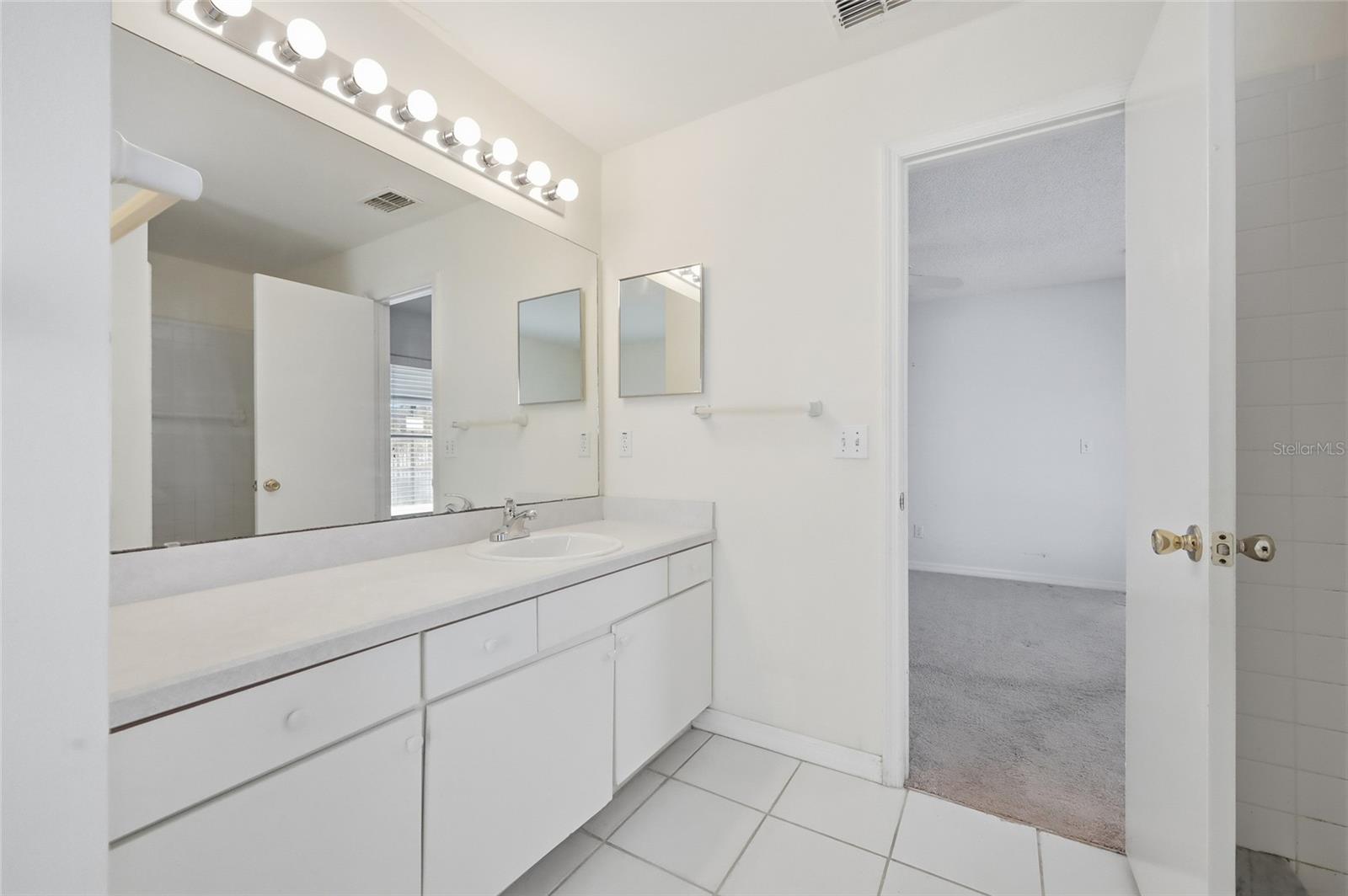 INDIAN POINT PH 1 - Residential