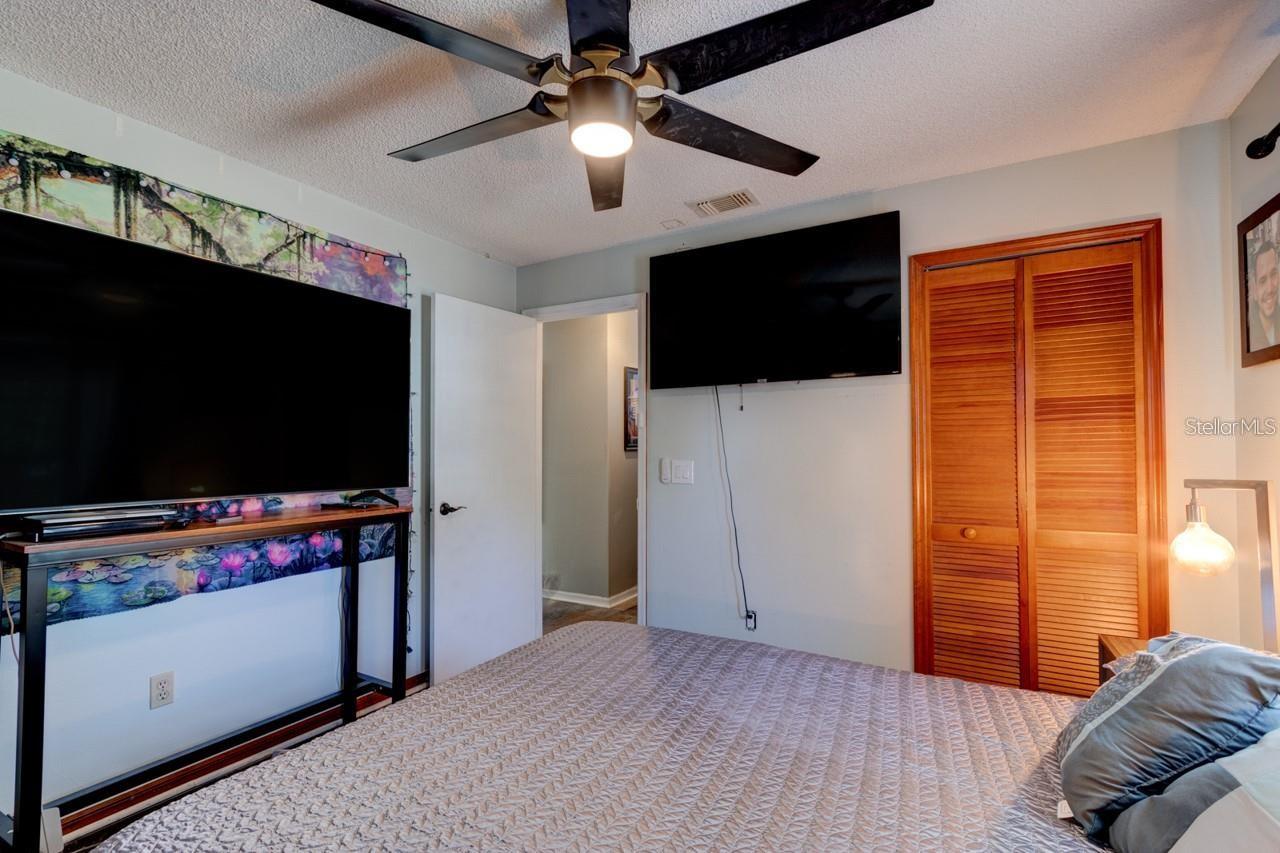 DELTONA LAKES UNIT 36 - Residential