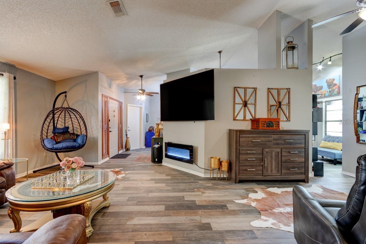 DELTONA LAKES UNIT 36 - Residential