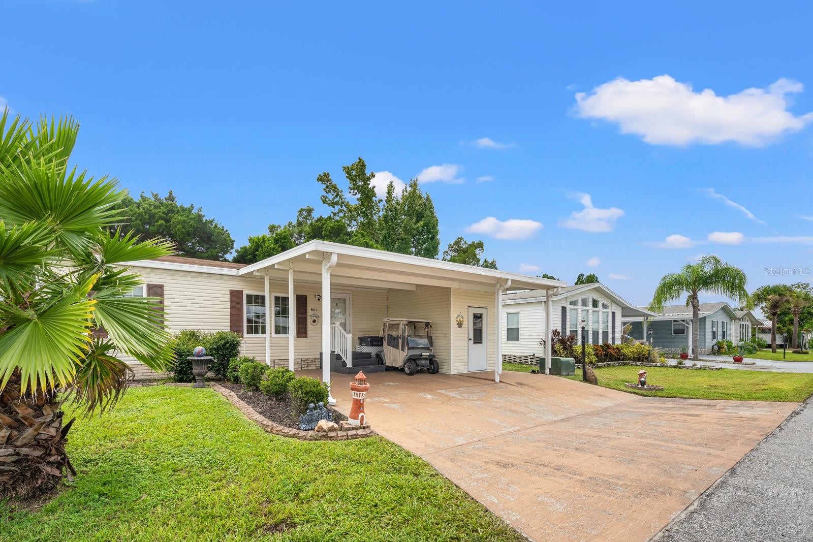 Photo 4 of 46 of 801 POLO PARK EAST BOULEVARD mobile home