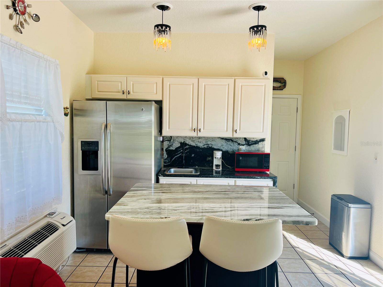 FLORIDA GRANDE MOTOR COACH RESIDENCE - Land