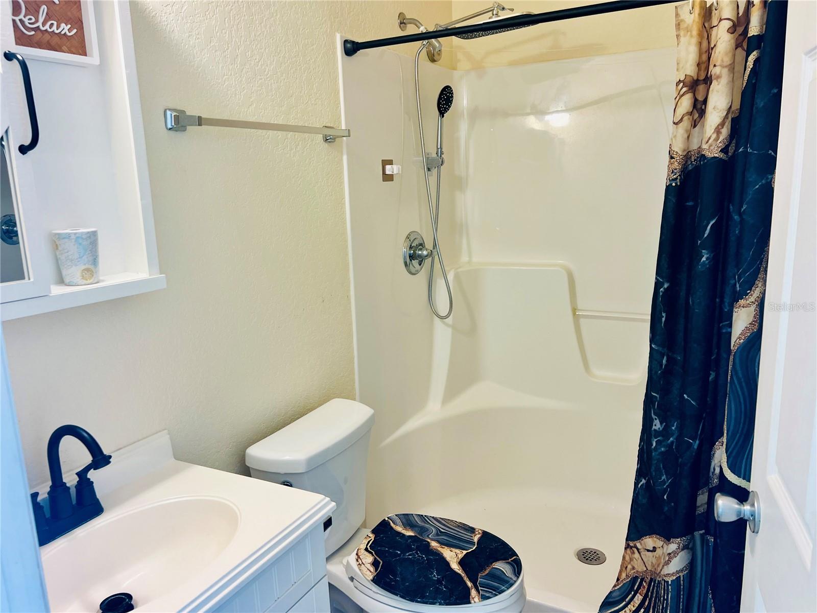 FLORIDA GRANDE MOTOR COACH RESIDENCE - Land