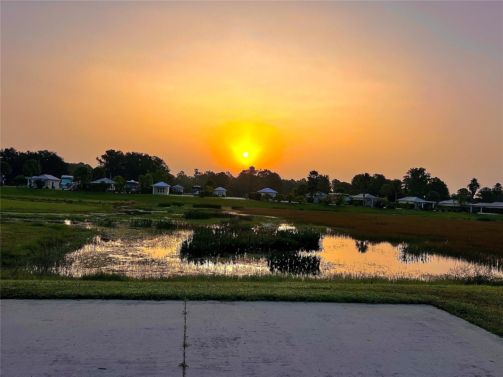 FLORIDA GRANDE MOTOR COACH RESIDENCE - Land