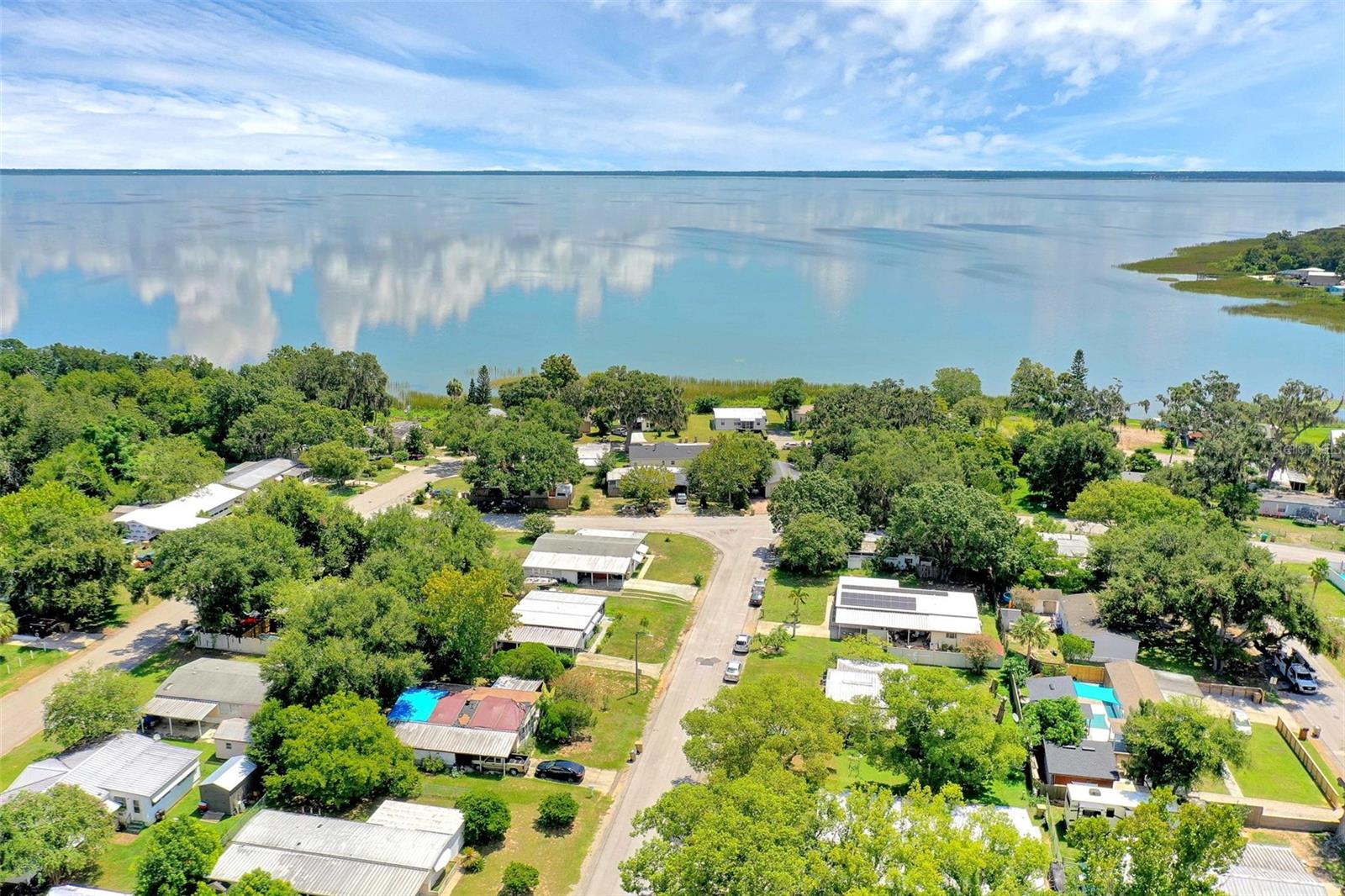 MONTVERDE MOBILE HOME SUB - Residential