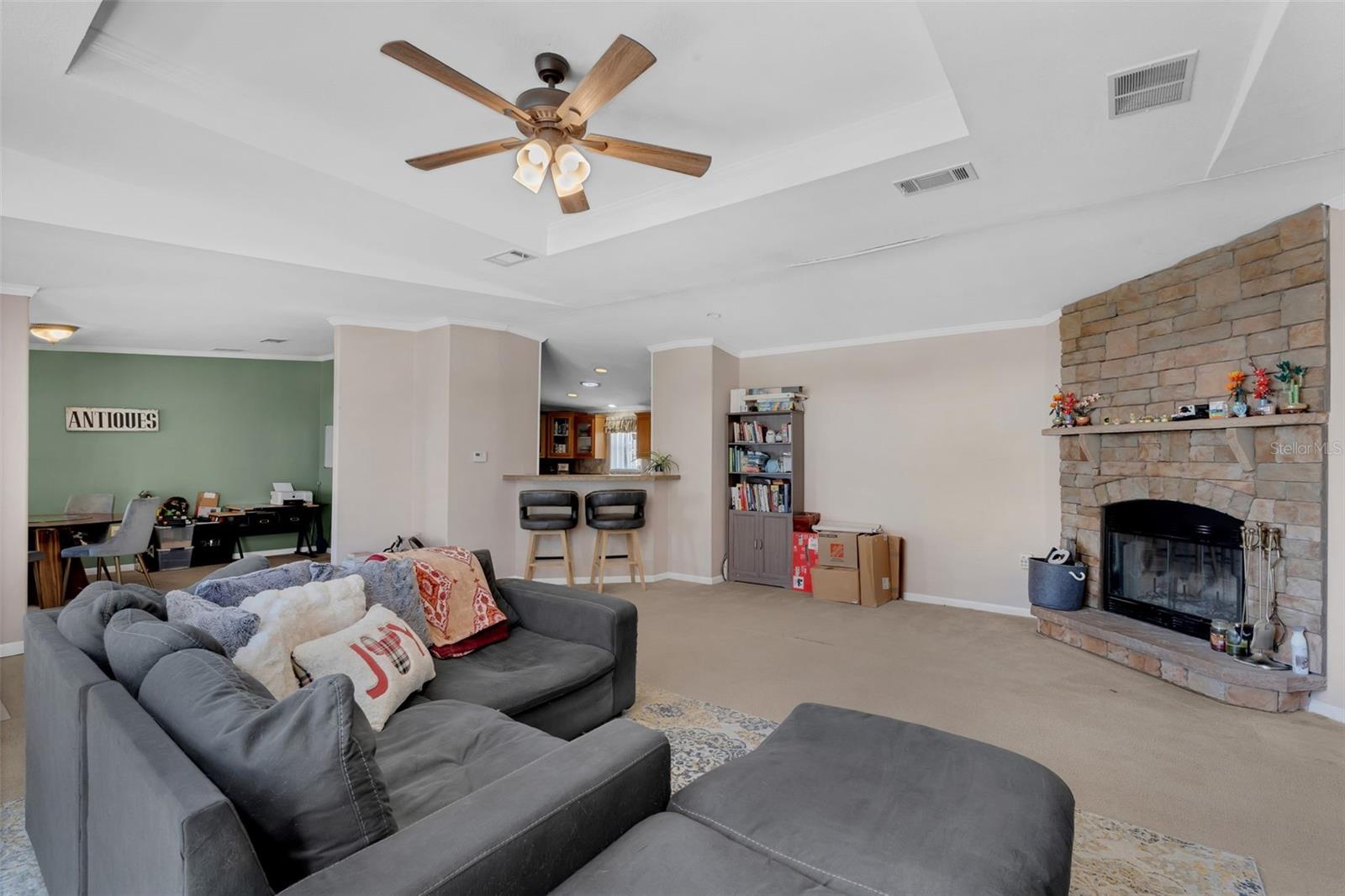 MONTVERDE MOBILE HOME SUB - Residential