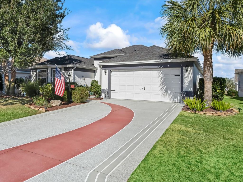 Photo of 1085 Ridgeland Path, The Villages, FL 32162 (MLS # G5107249)