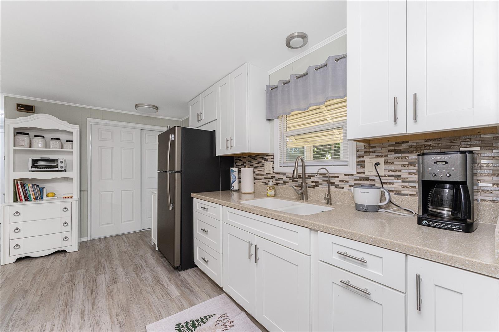 HOLIDAY PARK - Residential