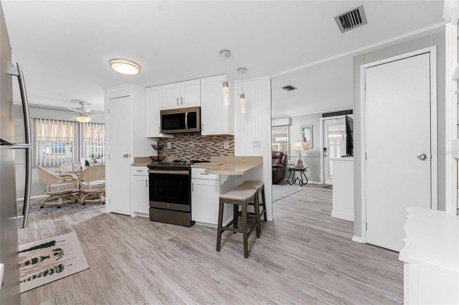 HOLIDAY PARK - Residential