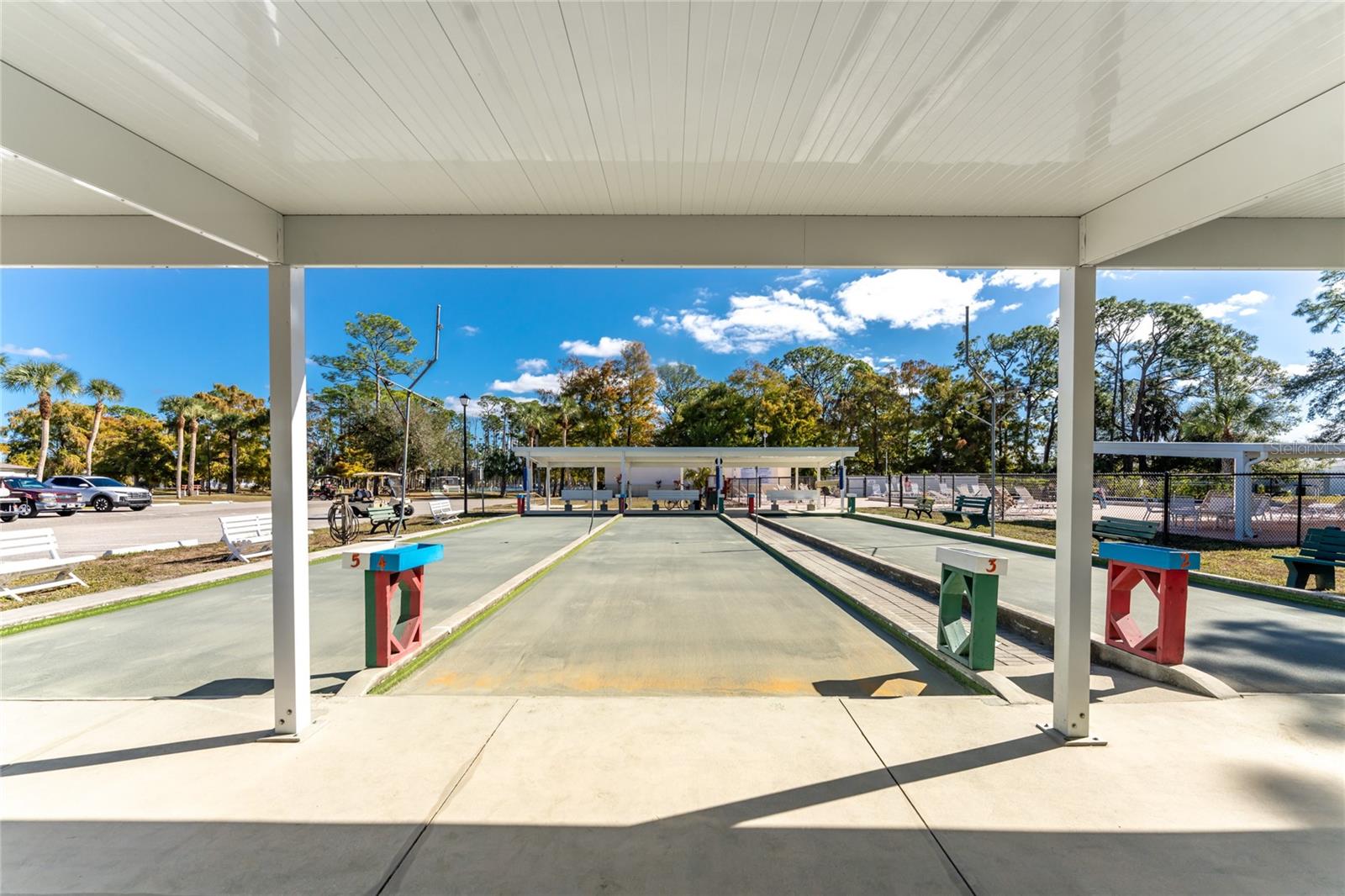 HOLIDAY PARK - Residential