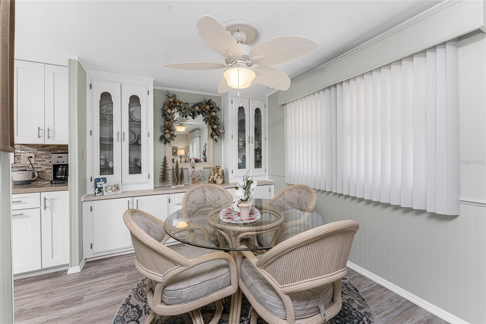 HOLIDAY PARK - Residential