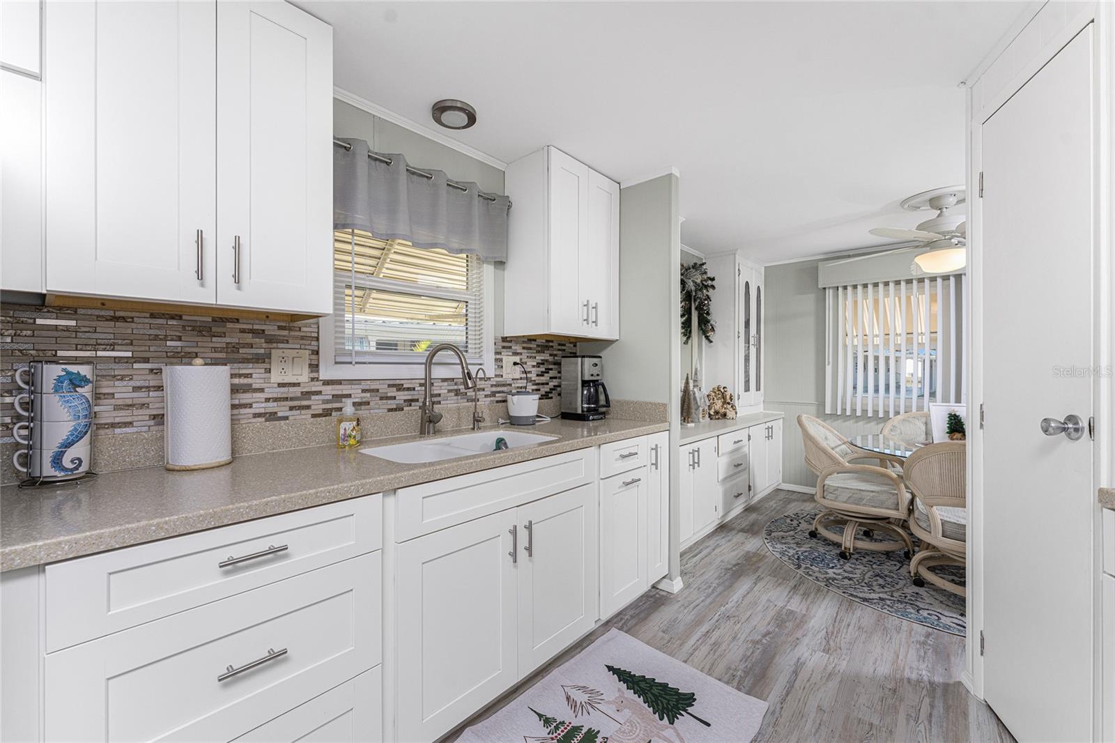 HOLIDAY PARK - Residential