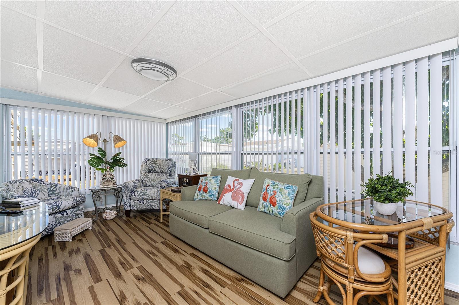 HOLIDAY PARK - Residential