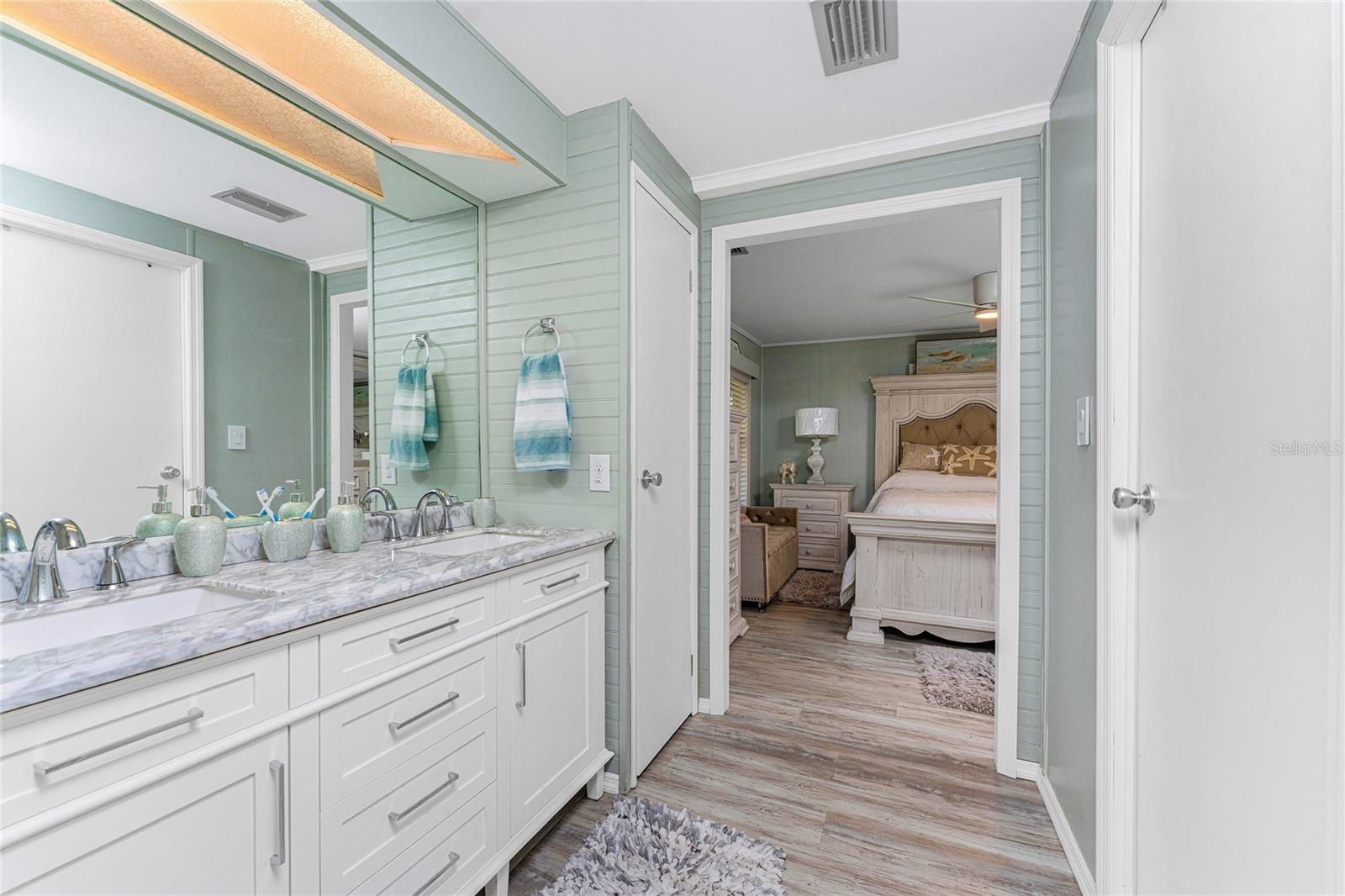 HOLIDAY PARK - Residential