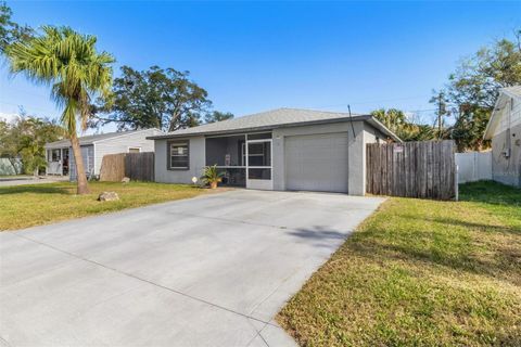 A home in LARGO