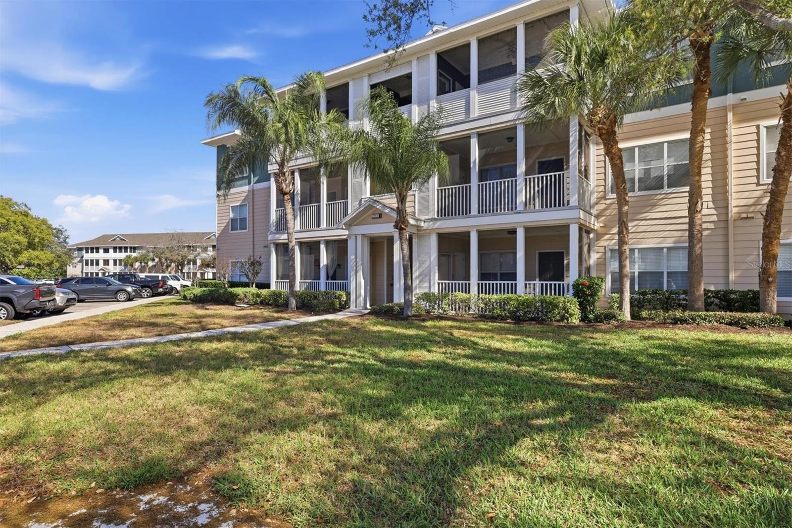 THE PALMS OF CORTEZ - Residential