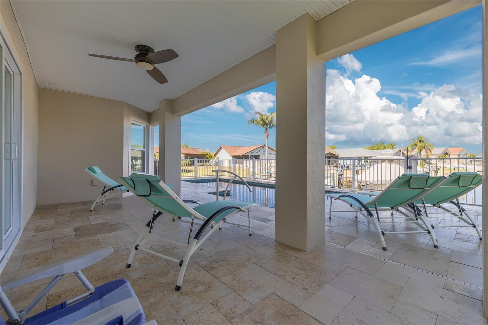 GULF HARBORS SEA FOREST - Residential