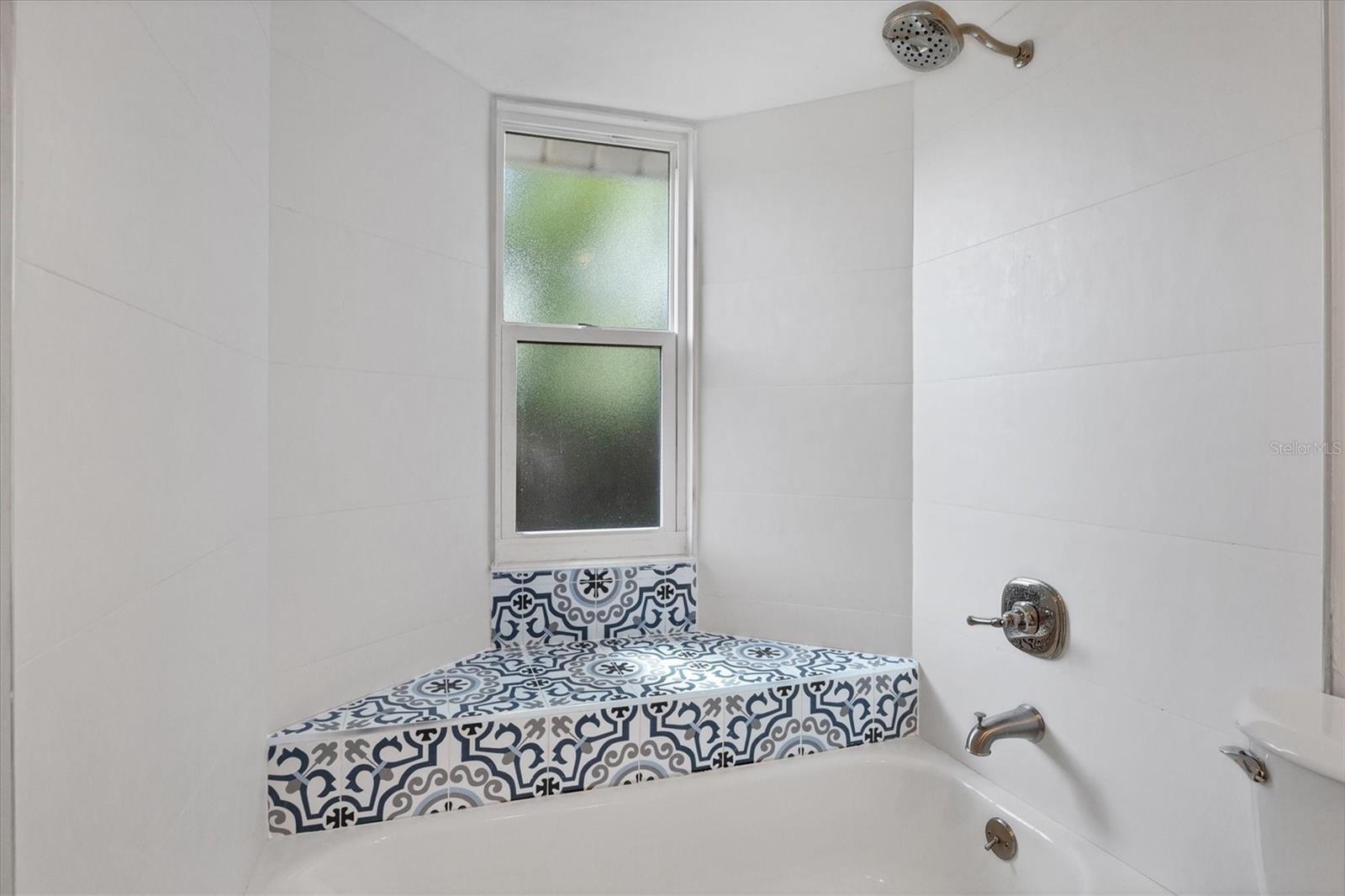 HOLIDAY HEIGHTS 2ND ADD - Residential