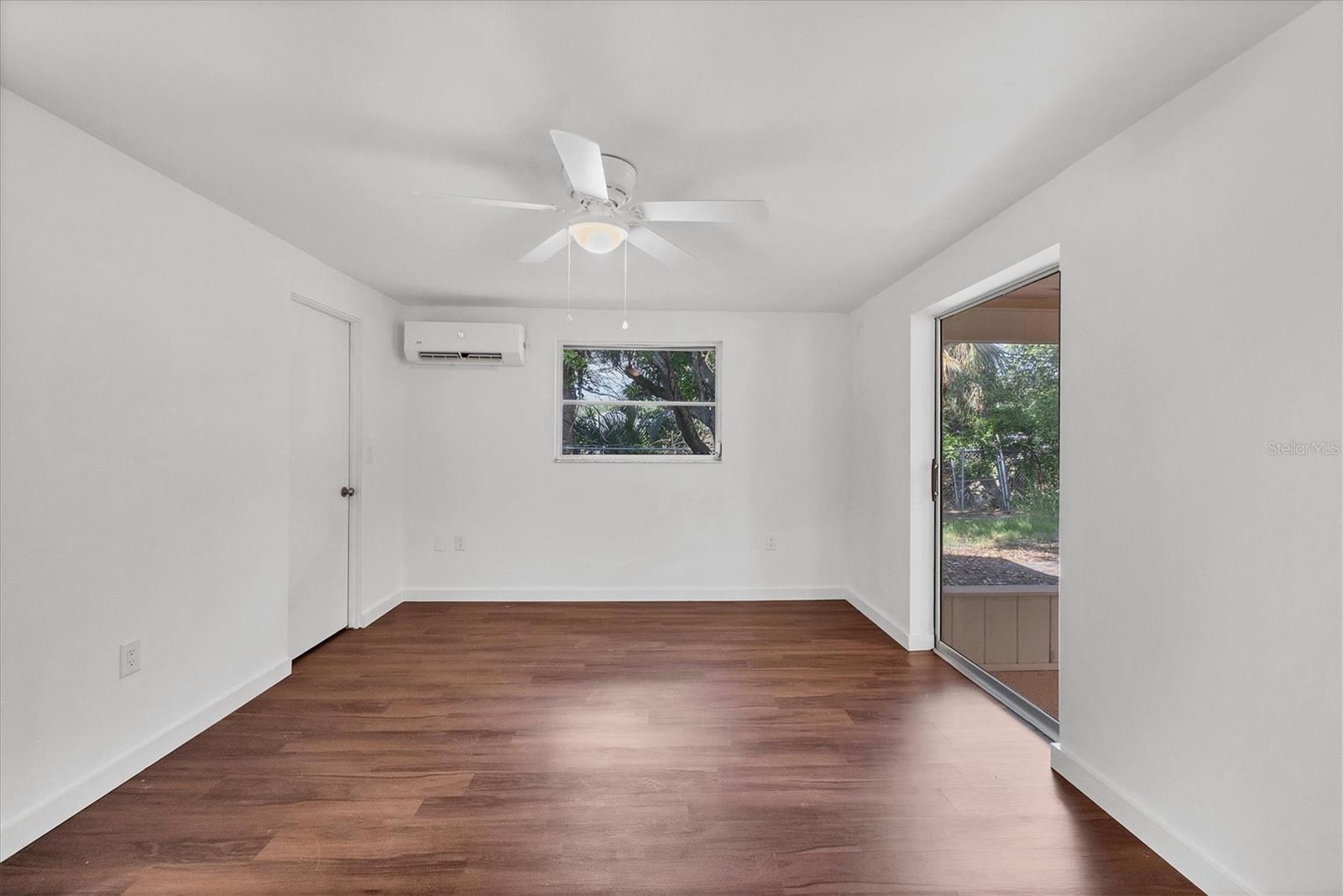 HOLIDAY HEIGHTS 2ND ADD - Residential