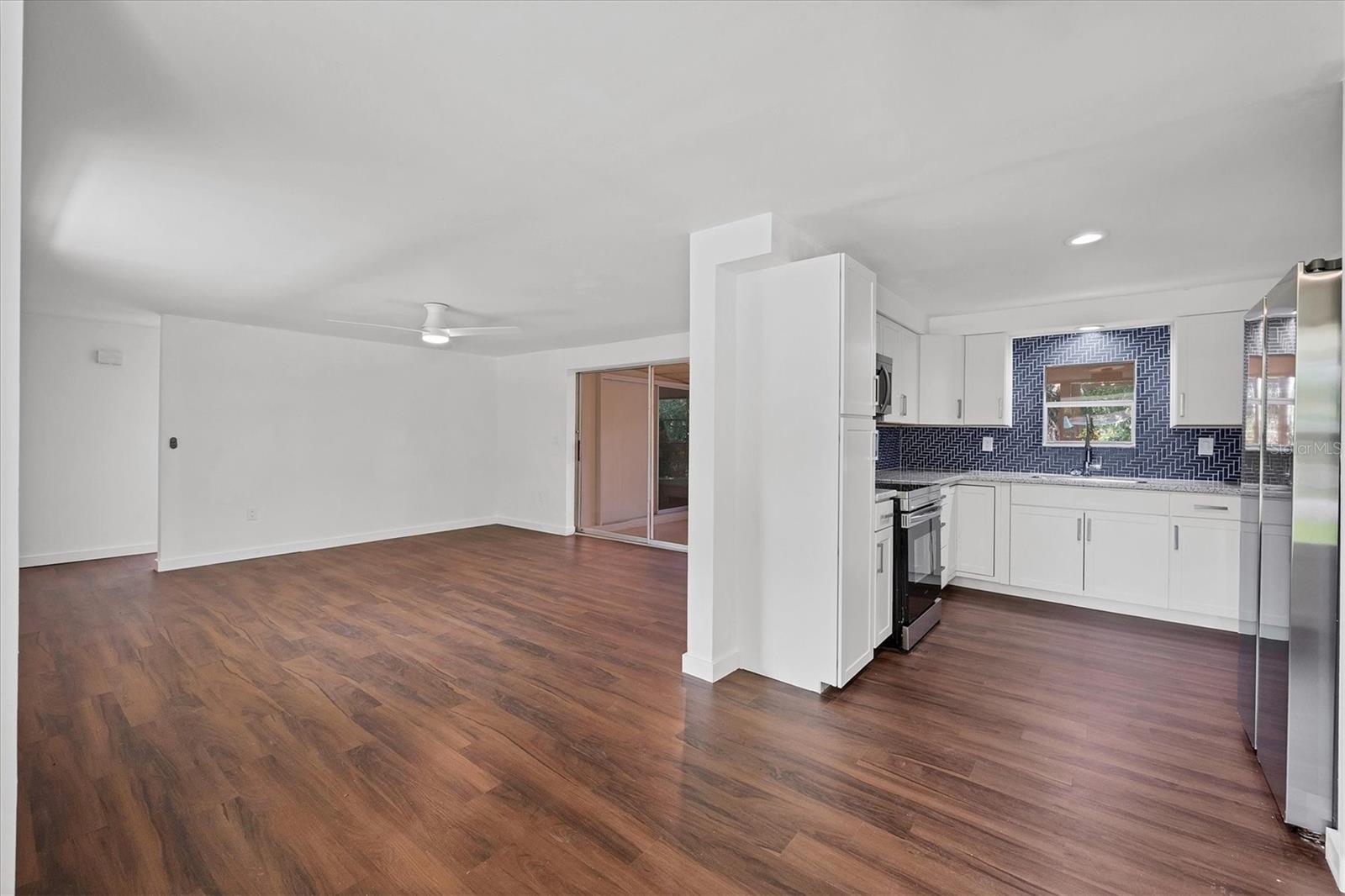 HOLIDAY HEIGHTS 2ND ADD - Residential