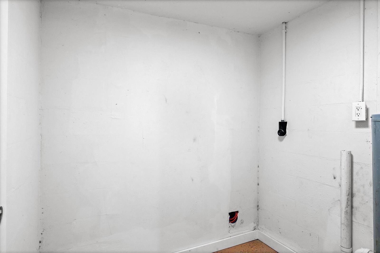 HOLIDAY HEIGHTS 2ND ADD - Residential