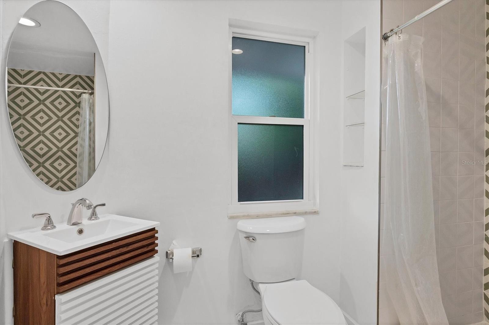 HOLIDAY HEIGHTS 2ND ADD - Residential