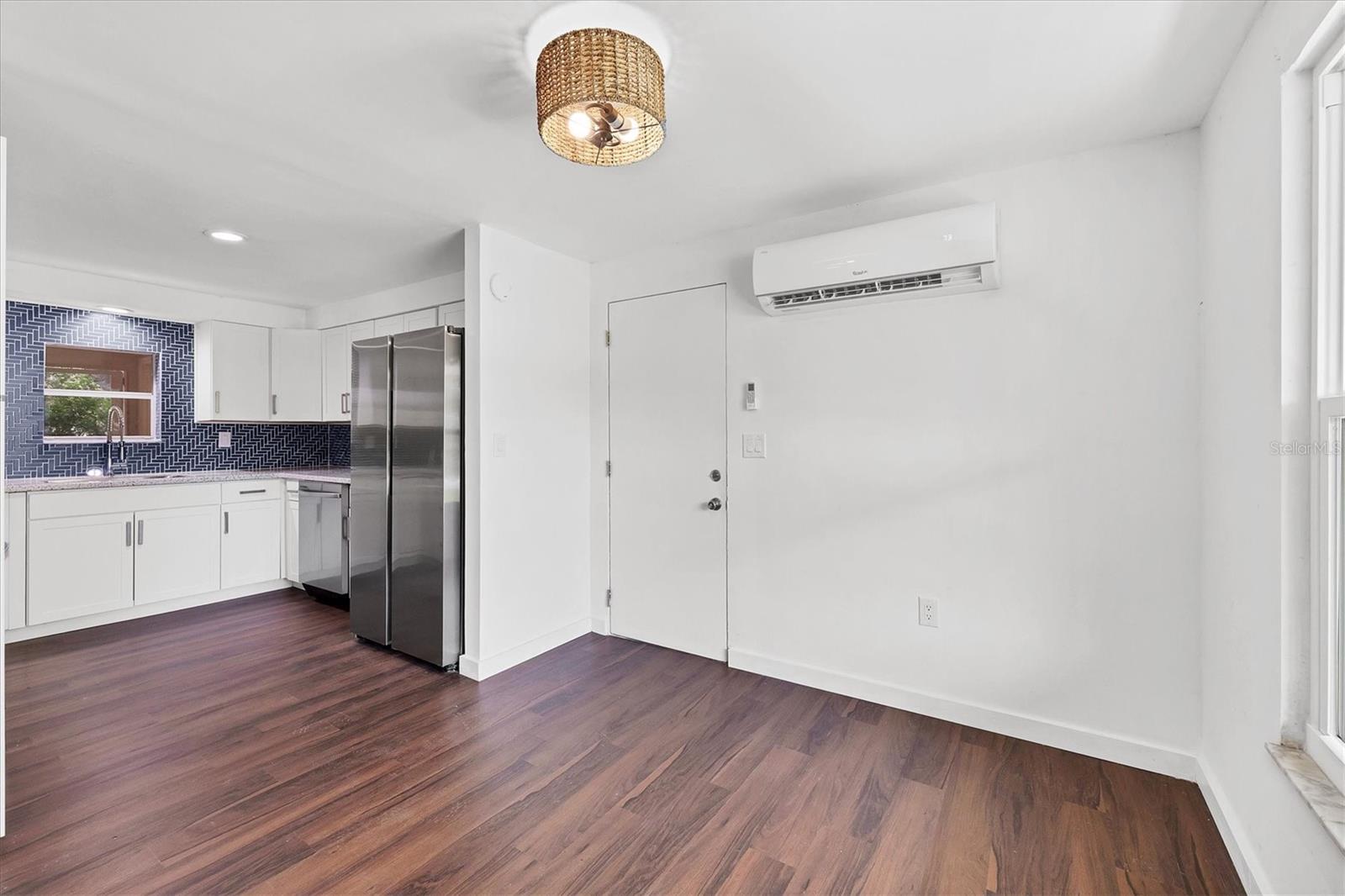 HOLIDAY HEIGHTS 2ND ADD - Residential