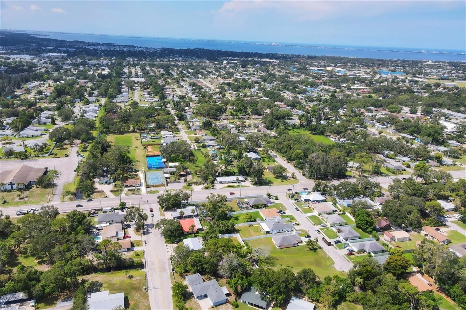 HOLIDAY HEIGHTS 2ND ADD - Residential