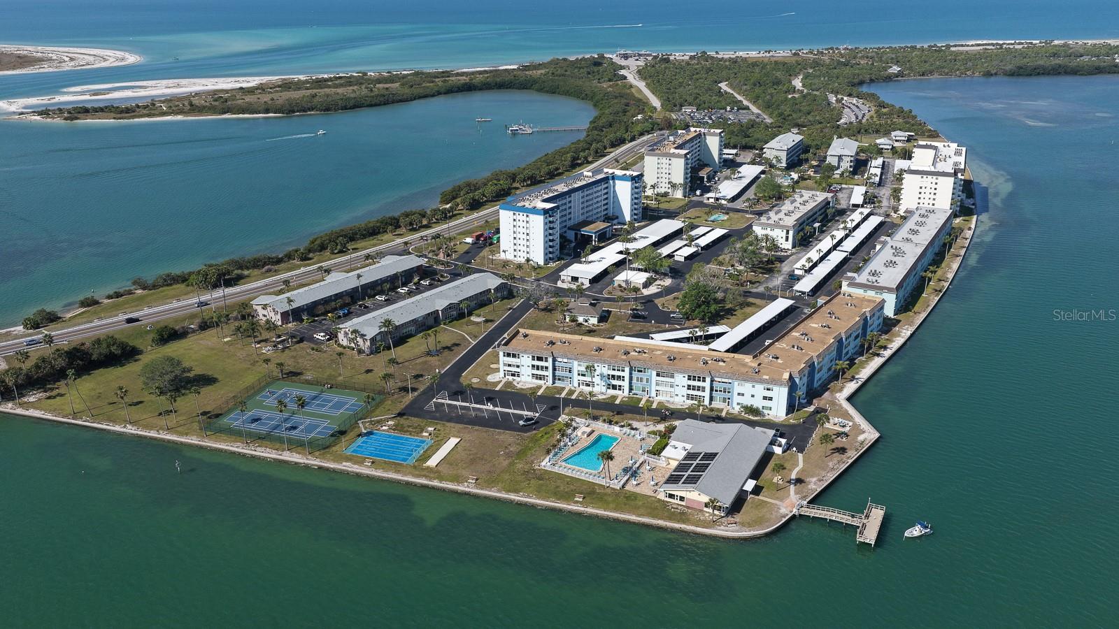 ROYAL STEWART ARMS - Residential