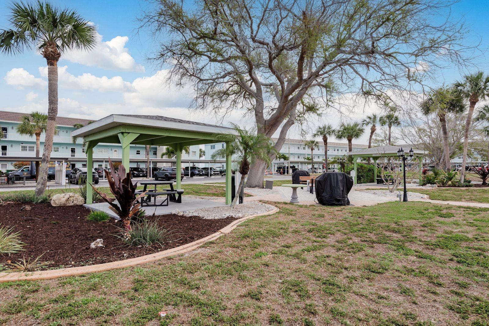 ROYAL STEWART ARMS - Residential