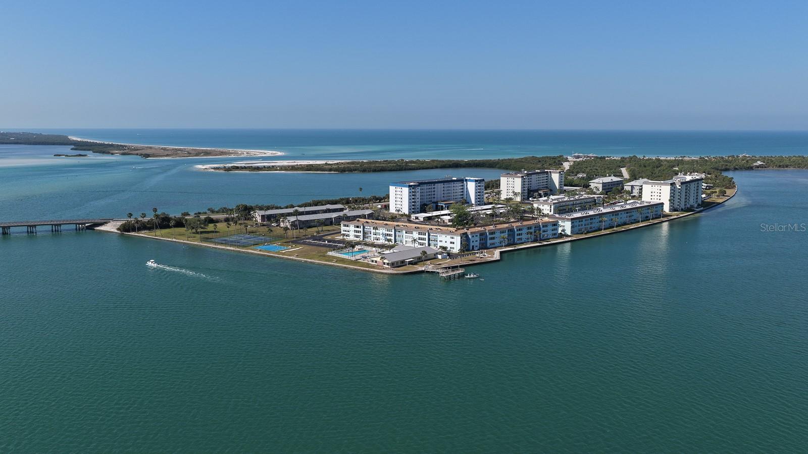 ROYAL STEWART ARMS - Residential