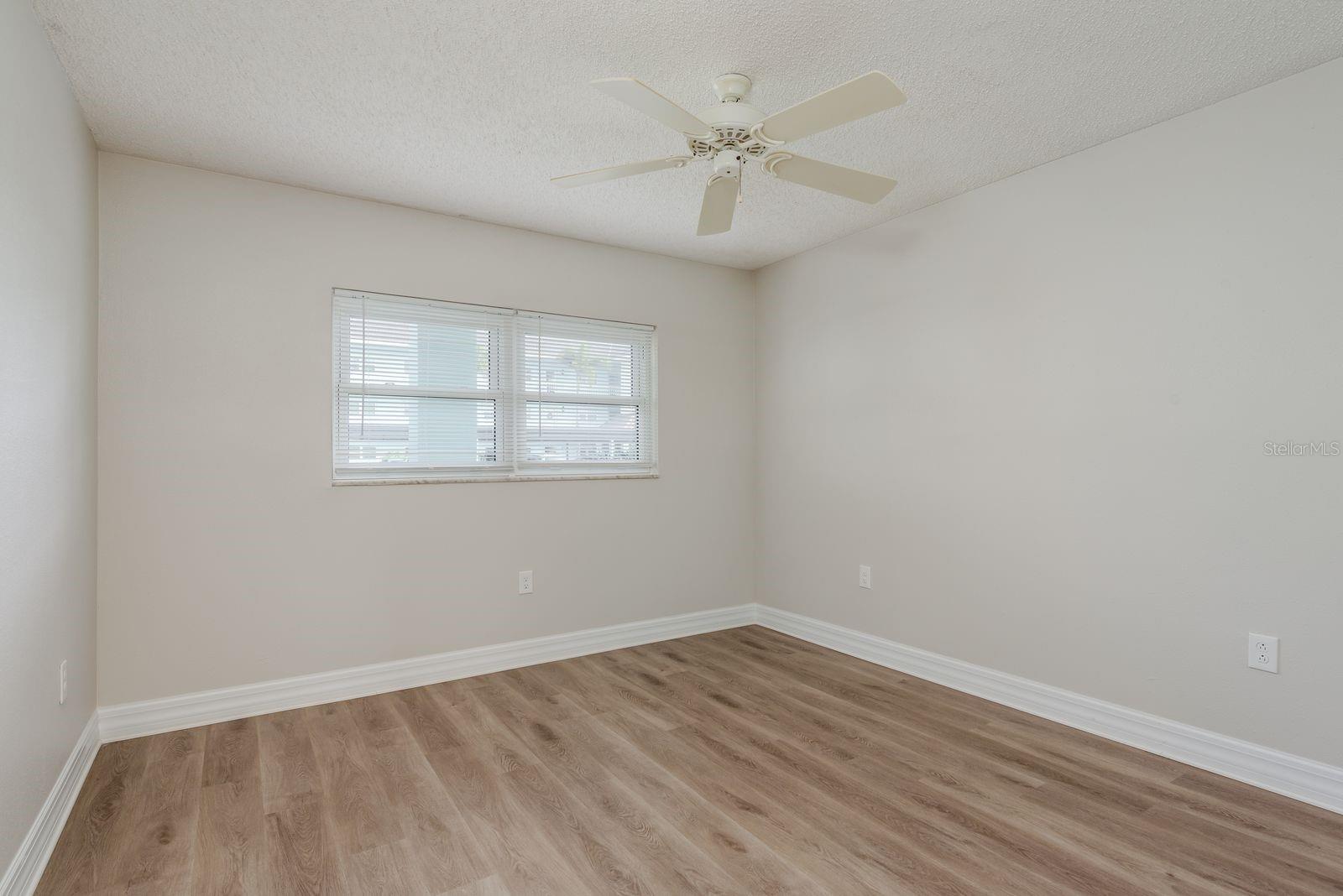 ROYAL STEWART ARMS - Residential