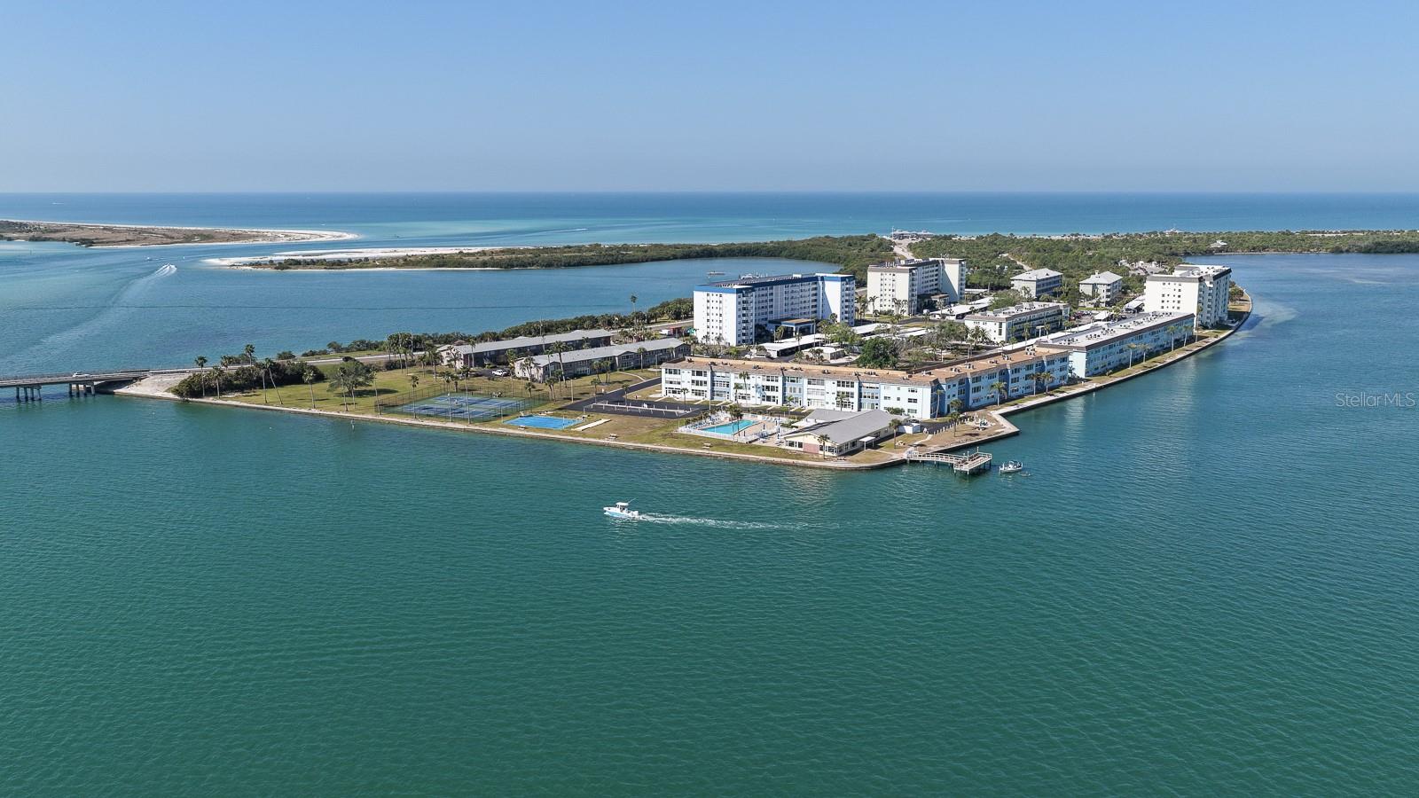 ROYAL STEWART ARMS - Residential