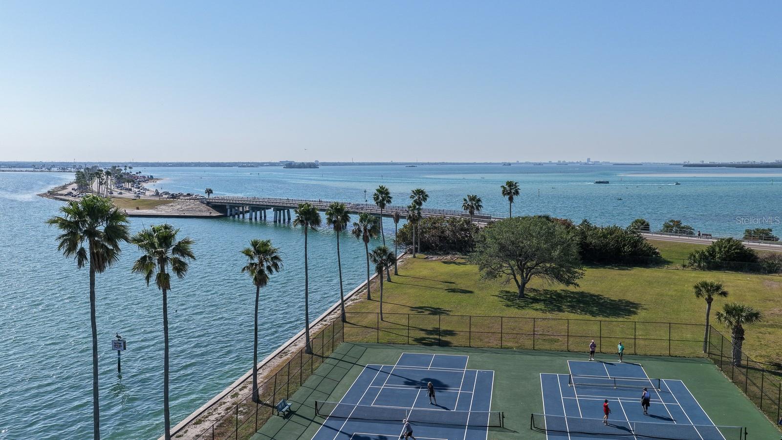 ROYAL STEWART ARMS - Residential