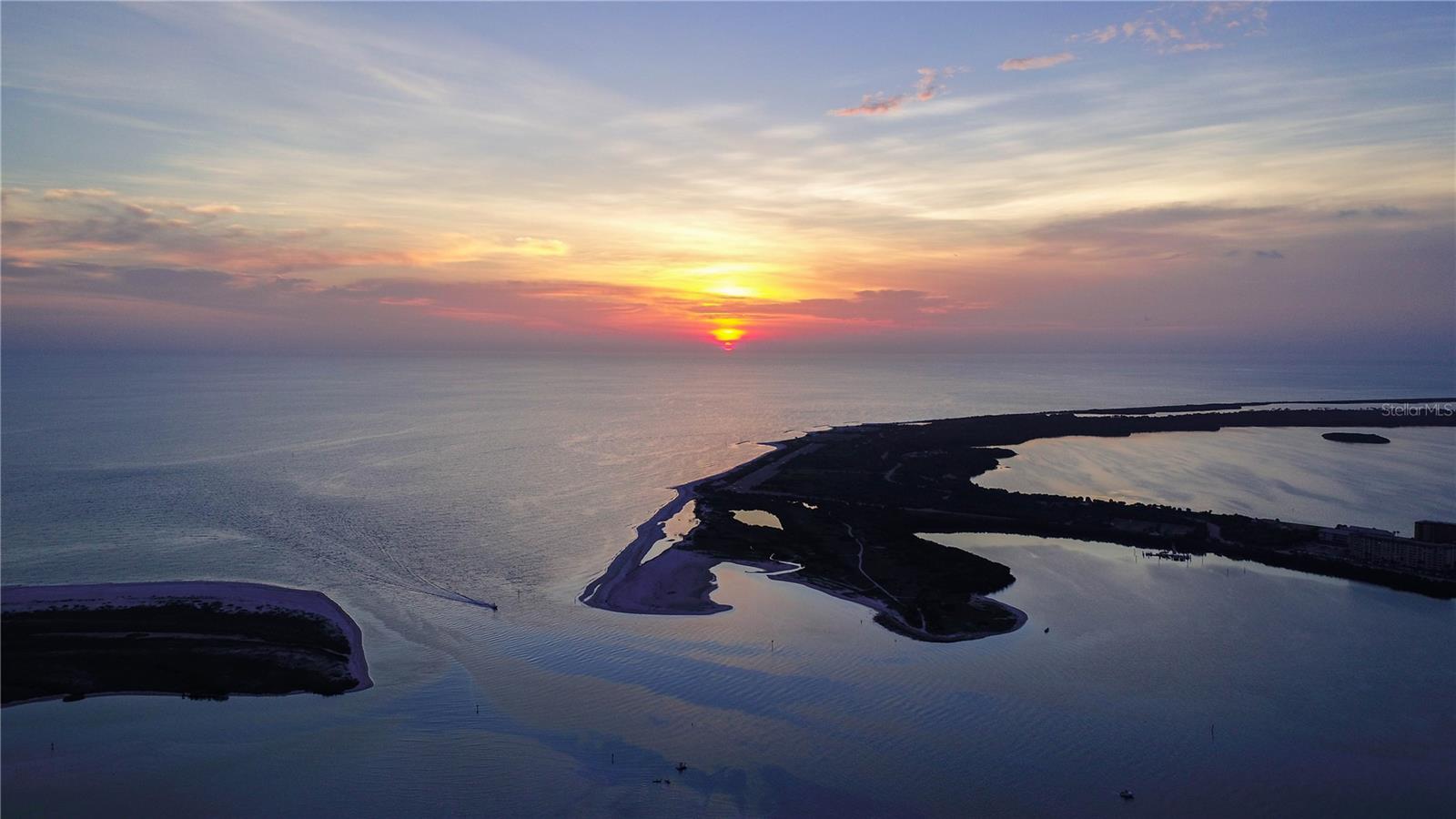 ROYAL STEWART ARMS - Residential