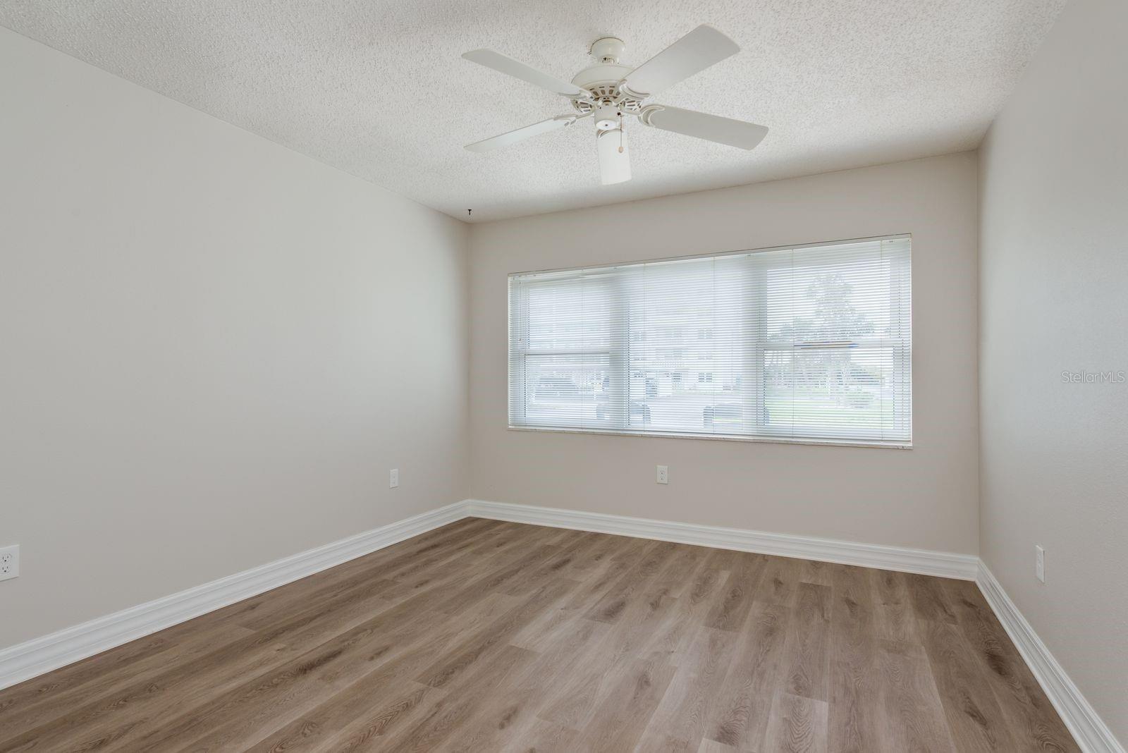 ROYAL STEWART ARMS - Residential